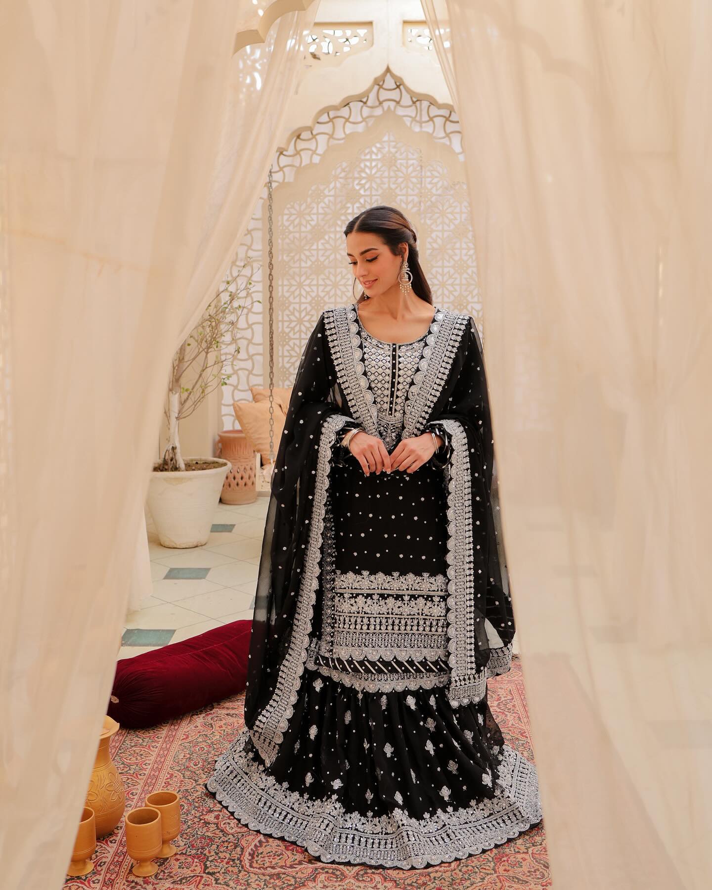 iqra aziz wedding dress designer name Iqra Aziz